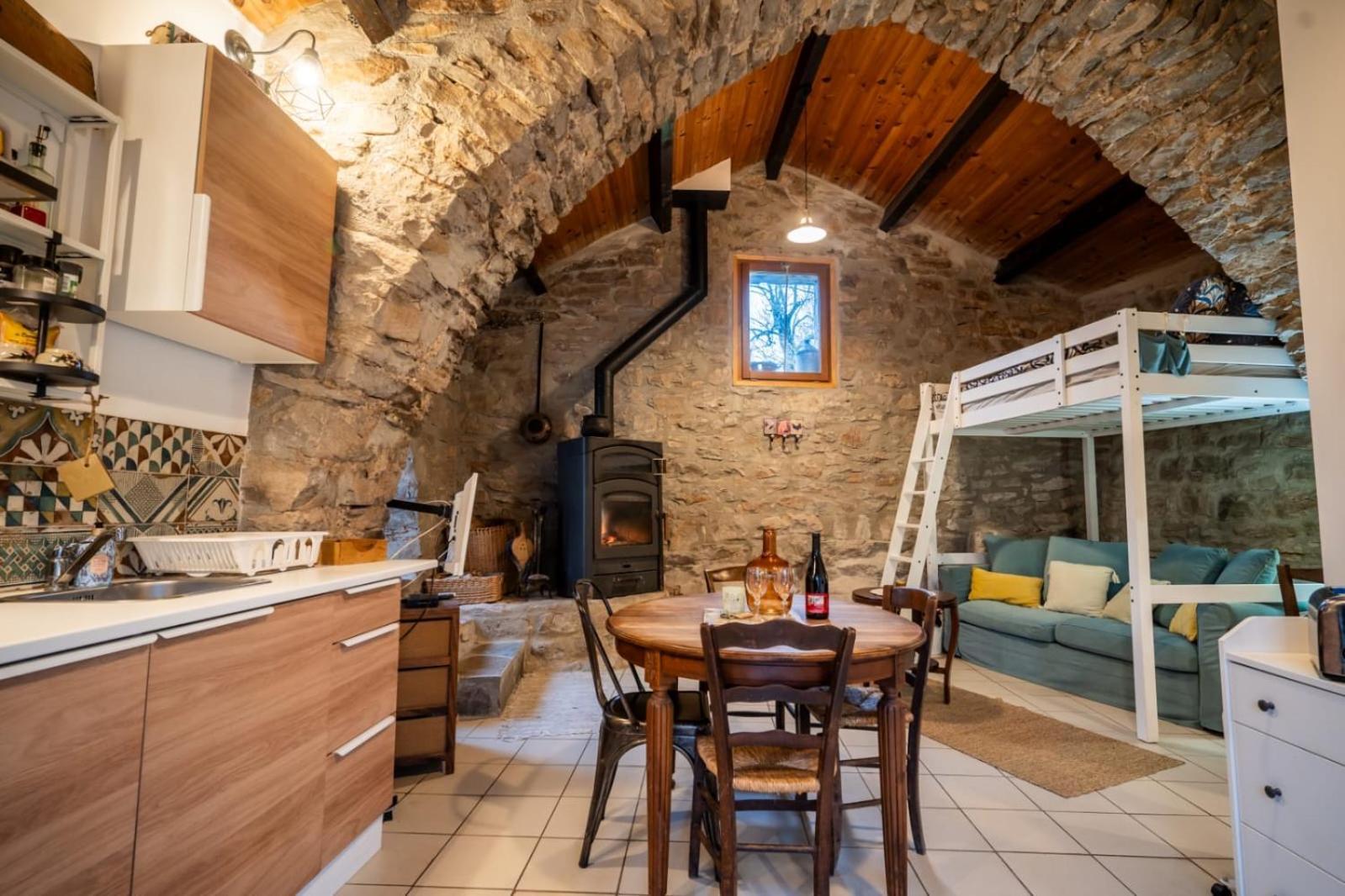 Petite Maison Pleine Nature La Bastide-Pradines Exterior foto